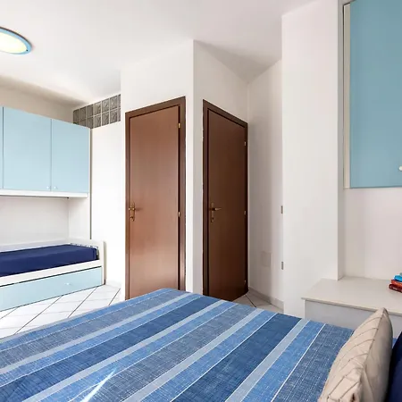 Lejlighed Rais 13 By Interhome