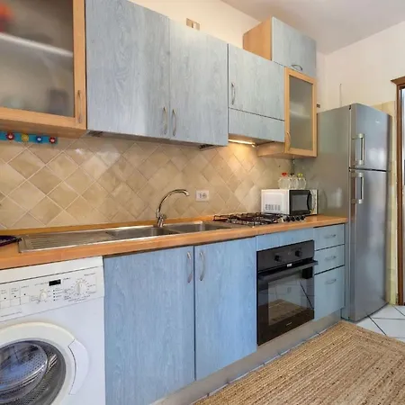 Lägenhet Rais 13 By Interhome